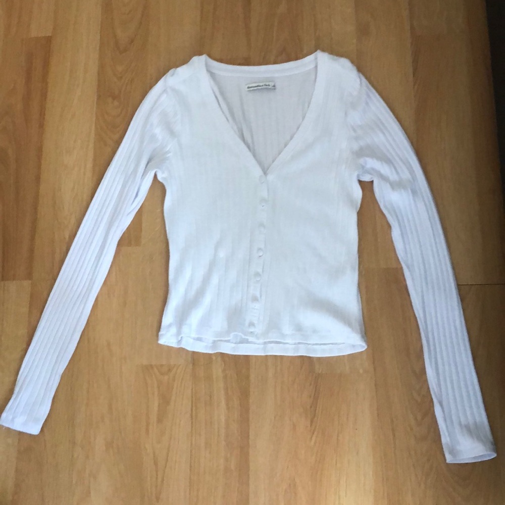 A&F Long Sleeve Cropped Cardigan